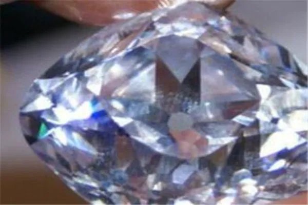 世界著名的十大钻石 希望之钻上榜，库里南基本上无可挑剔
