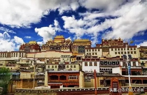 到哪里旅游最好玩？