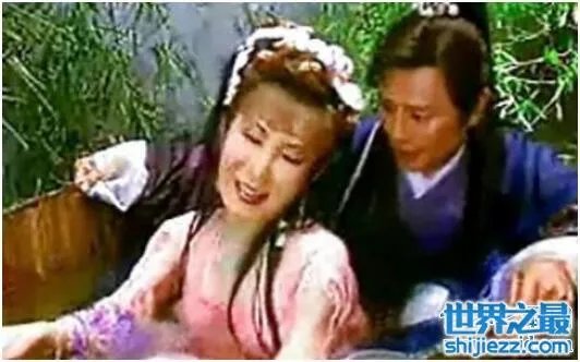 西门大妈杨钧钧年轻照美呆了,跟现在的模样判若两人