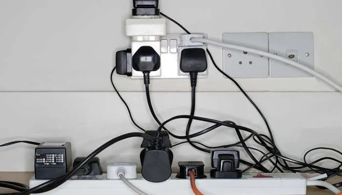 利兹线和漆包线区别 利兹线是什么线