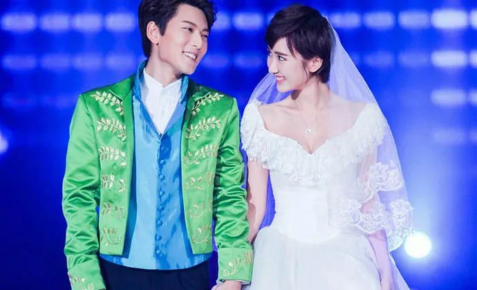 毛晓彤的老公是谁照片 希望她辛福吧