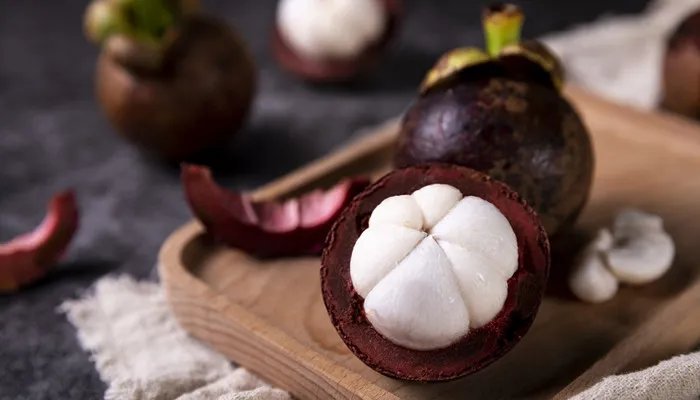 山竹长在土里还是树上 山竹是长在树上还是地上