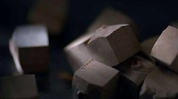 活字印刷术有什么优点，起了什么作用？