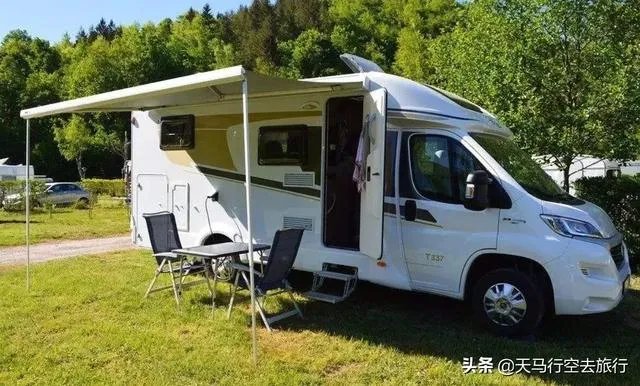 我是一家旅行社，想发展房车出游项目，可以和哪家房车公司合作？