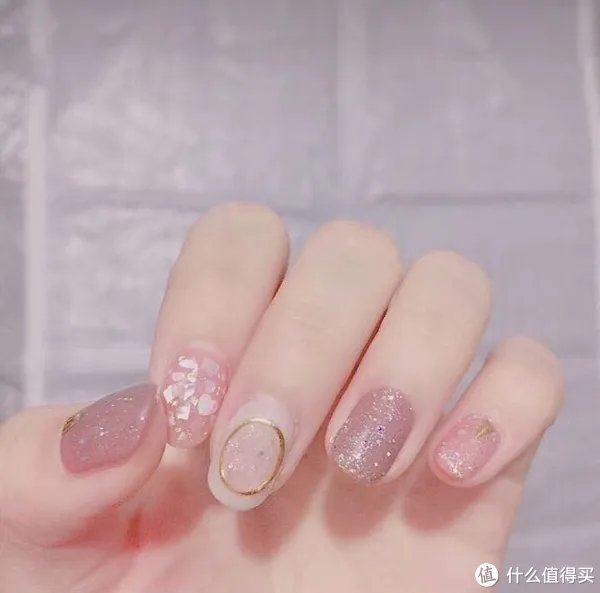 美甲图片2020新款式