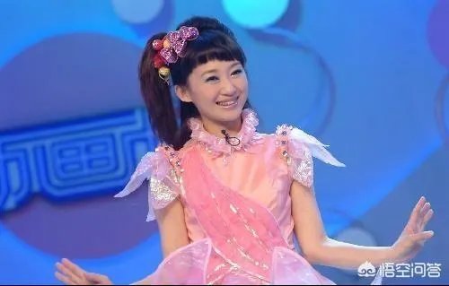 如何评价“小鹿姐姐”主持人郏捷?