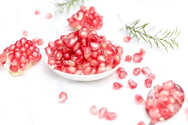 哪些人不宜吃石榴