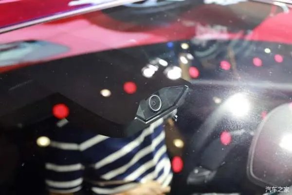 日产旗舰SUV买沙发送车 实拍2021款楼兰 最低只要20万