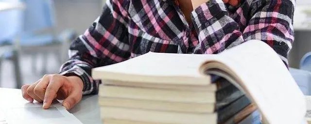 家事国事天下事事事关心的上一句 这句话什么意思