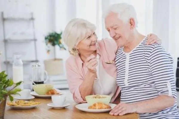 帕金森是怎么造成的 只有老人才有帕金森吗