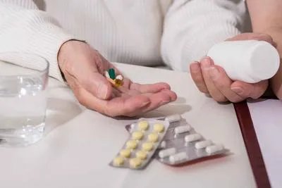 网纹型口腔扁平苔藓吃什么药