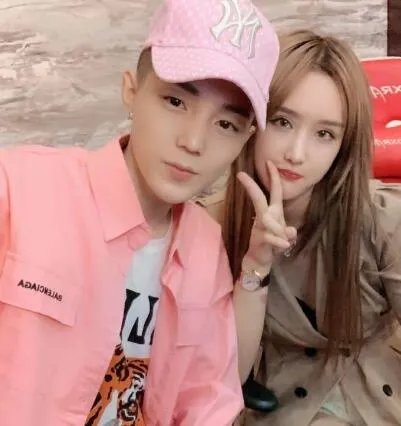 高迪和大美怎么认识的