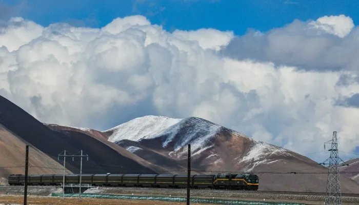 青藏铁路通车时间