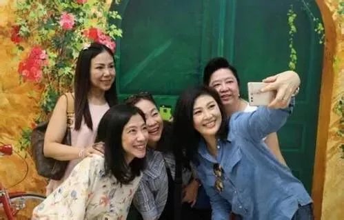 英拉失踪后首次露面,安全状况能维持多久?