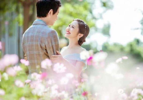 百合网婚介怎么收费 成都婚介所收费多少呢