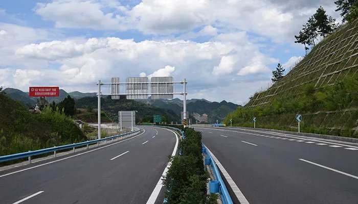 2021端午节放假高速免费吗 端午放假2021年放几天高速免费吗