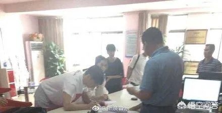 杨丞琳承认和李荣浩领证结婚，为什么这一对恋情公开的这么大方痛快？