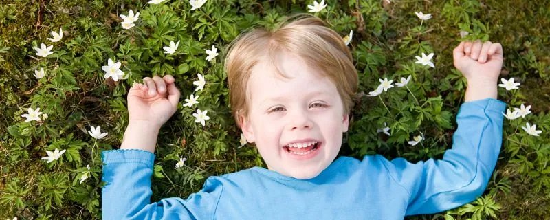 男孩帅气有涵养的名字   大气有涵养的男孩名