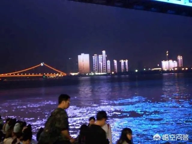 喜欢旅游，来张旅游壁纸？友友们有吗？