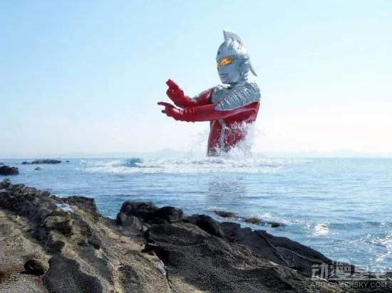 历代奥特曼的大结局：初代奥特曼战败 迪迦最感人