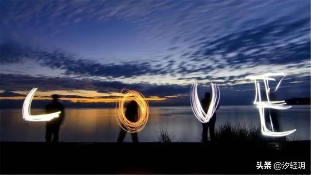 “错了性别不错爱”,你对这句话是怎么理解的?