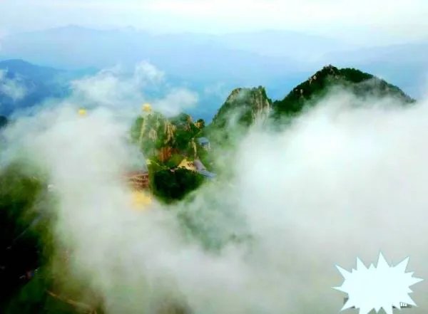 老君山现云海奇观是怎样的美景？