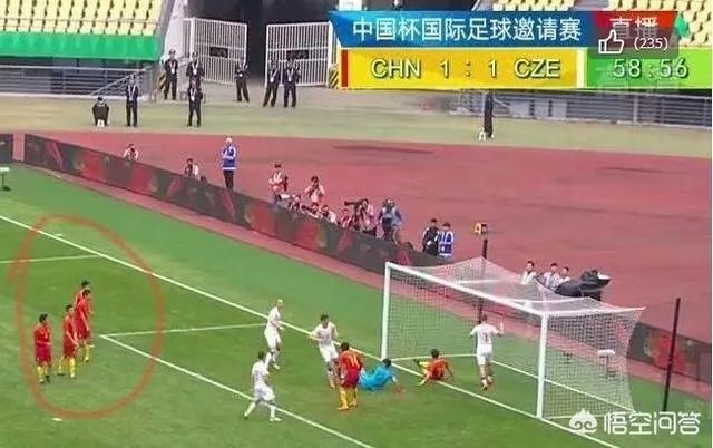 李毅微博发怒后，再发文“没有国家荣誉感就不配代表国家队出战”，你怎么看？