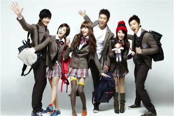 10部校园韩剧最好看排名：学校2015上榜，第四甜炸