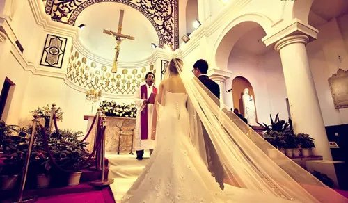 教堂婚礼音乐有哪些 在教堂举行婚礼要注意什么