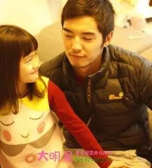 金世佳的女朋友是谁？