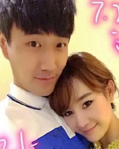 曝张檬男友图片 揭秘其男友到底是谁