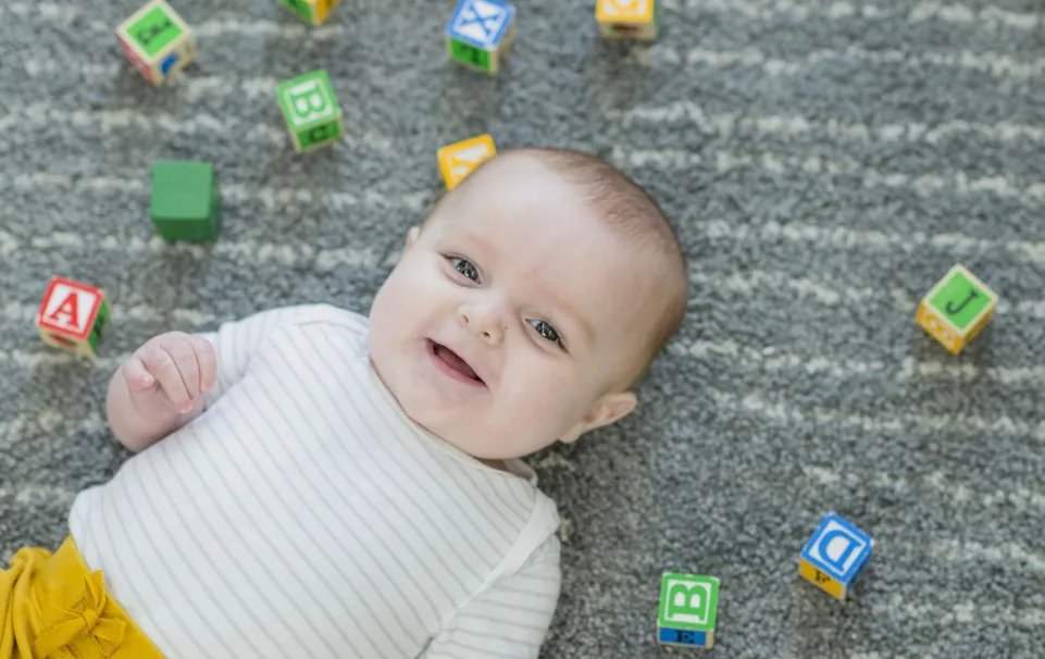 26岁姑娘舍命生子,丈夫却另娶新欢,真正的人心究竟是什么样子的呢?