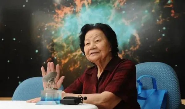 95岁女院士鼓励女性打破“玻璃天花板”，她的演讲戳中了哪些现实？