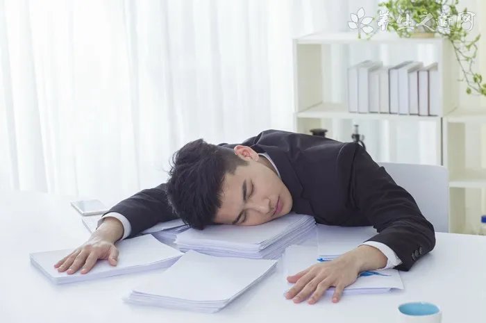 花茶搭配功效与作用 养生花茶的搭配方式和功效是什么