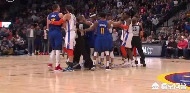 掘金穆雷和谁争首发