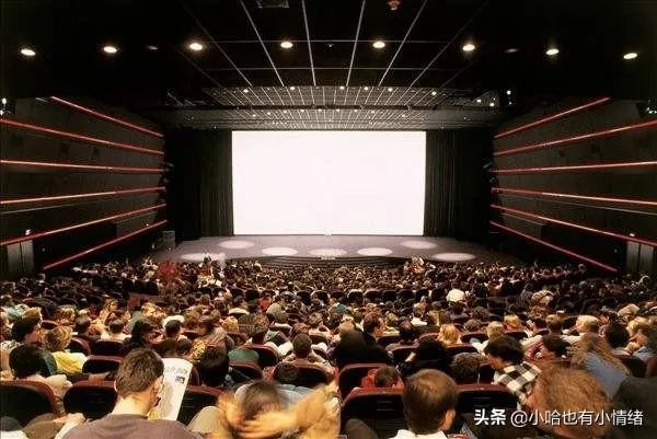 为什么那么多网站，还是有人愿意花钱去看电影等？