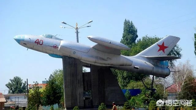 装备伊尔28的国家