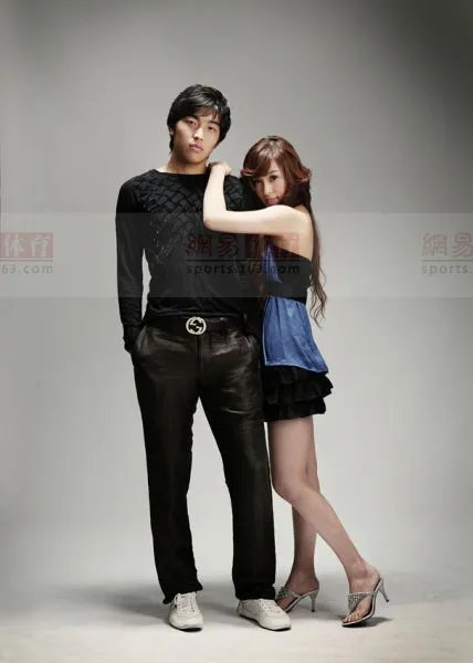 于汉超的老婆邱笑寒干什么的 盘点中国国脚太太团都是干什么的