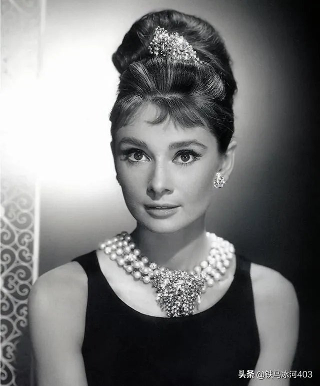 你有没有收藏奥黛丽赫本的经典照片？