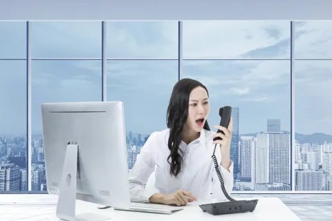 交通违章投诉电话是多少