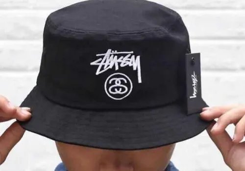 方脸适合什么帽子？