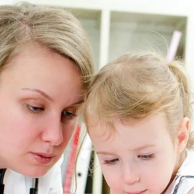 婴儿湿疹霜该怎么治疗