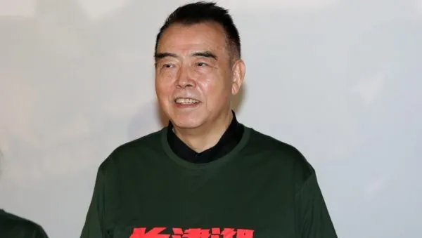 陈凯歌撰文谈《长津湖》，表示写戏先写人，作为导演他的能力如何？