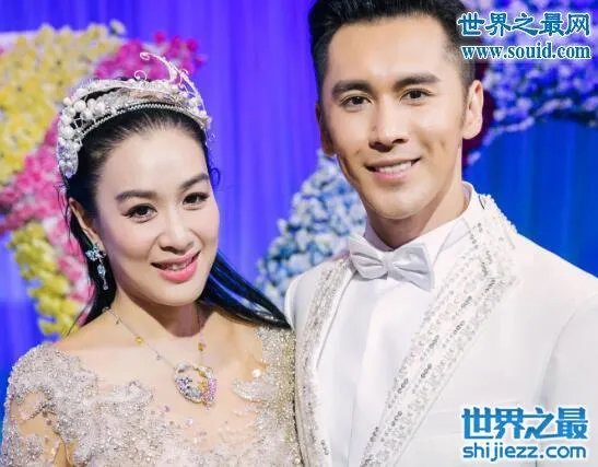 张伦硕真的爱钟丽缇吗，相差12岁的姐弟恋遭质疑 