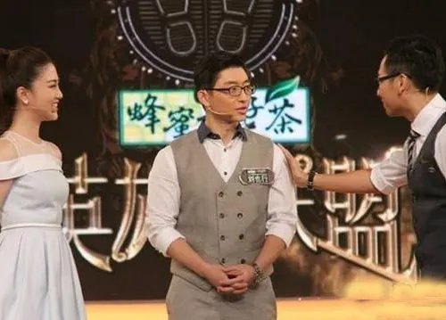 一站到底刘也行女朋友照片 刘也行家庭背景照片