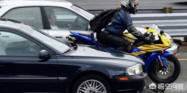 汽车销量真的下滑了,到底是什么原因?