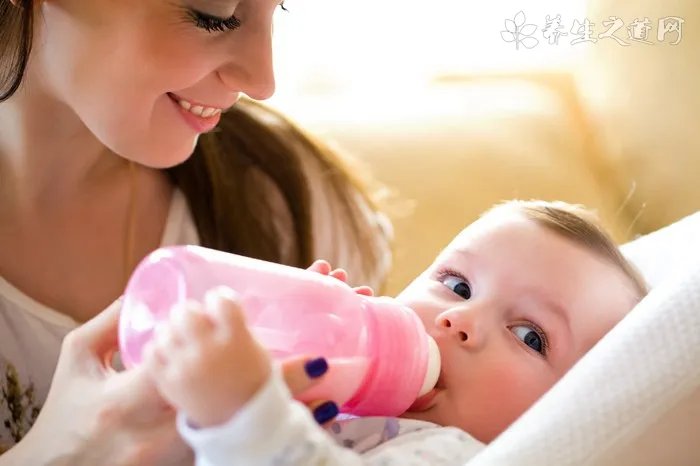 宝宝几个月断奶最合适