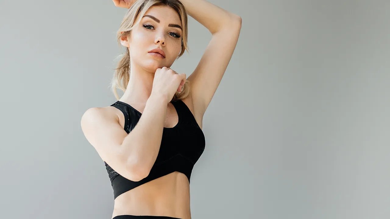 脸上长黄褐斑怎么办？