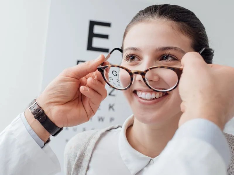 近视镜片的种类有什么