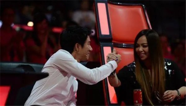 张惠妹为了王力宏打胎交往过吗 张惠妹王力宏什么关系为什么分手